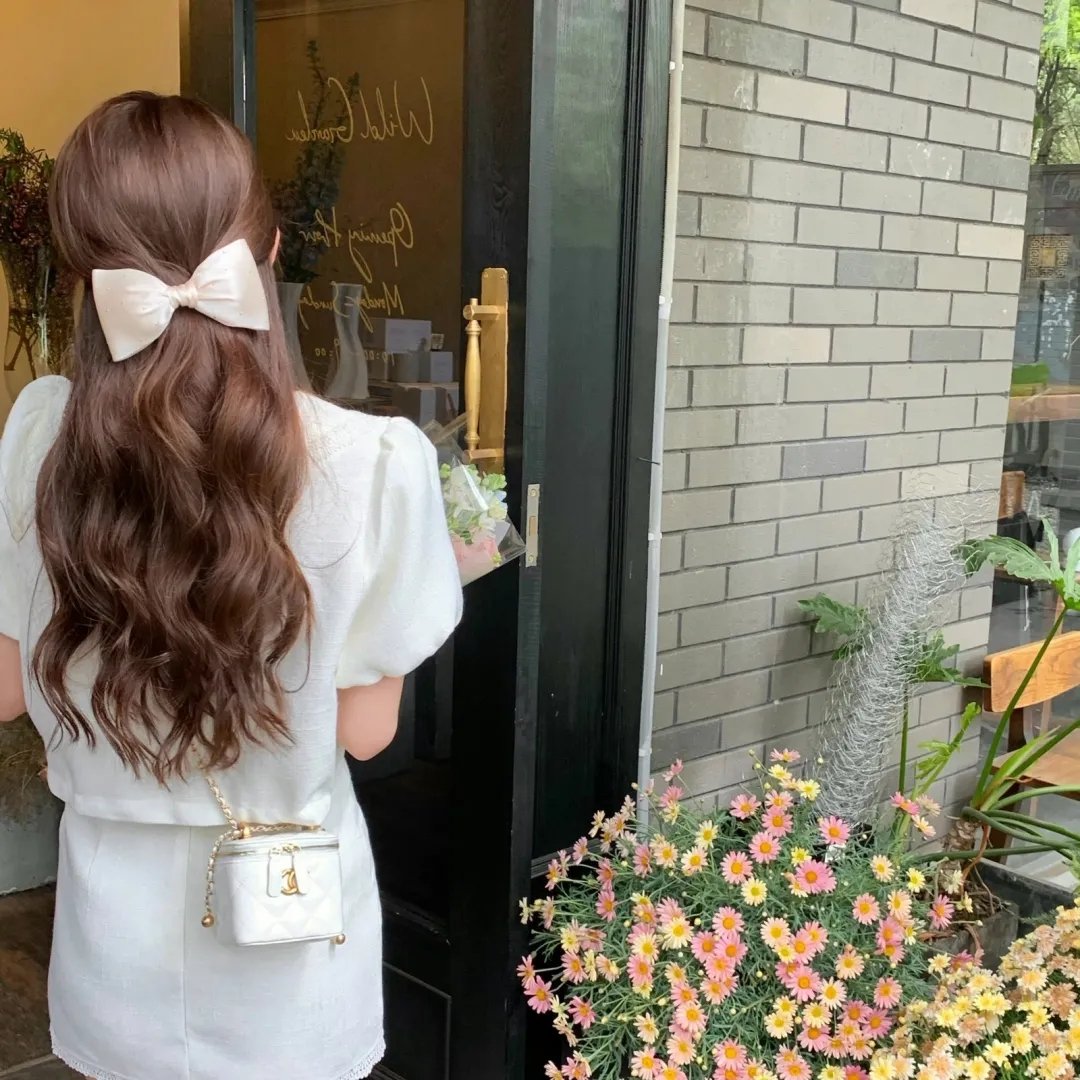 繁茂爱河